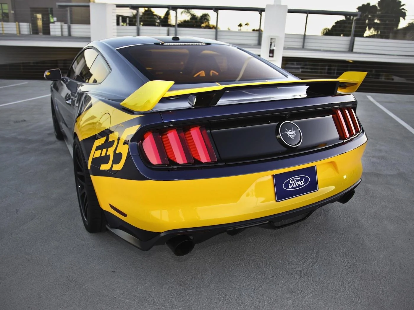 f35-mustang6.webp