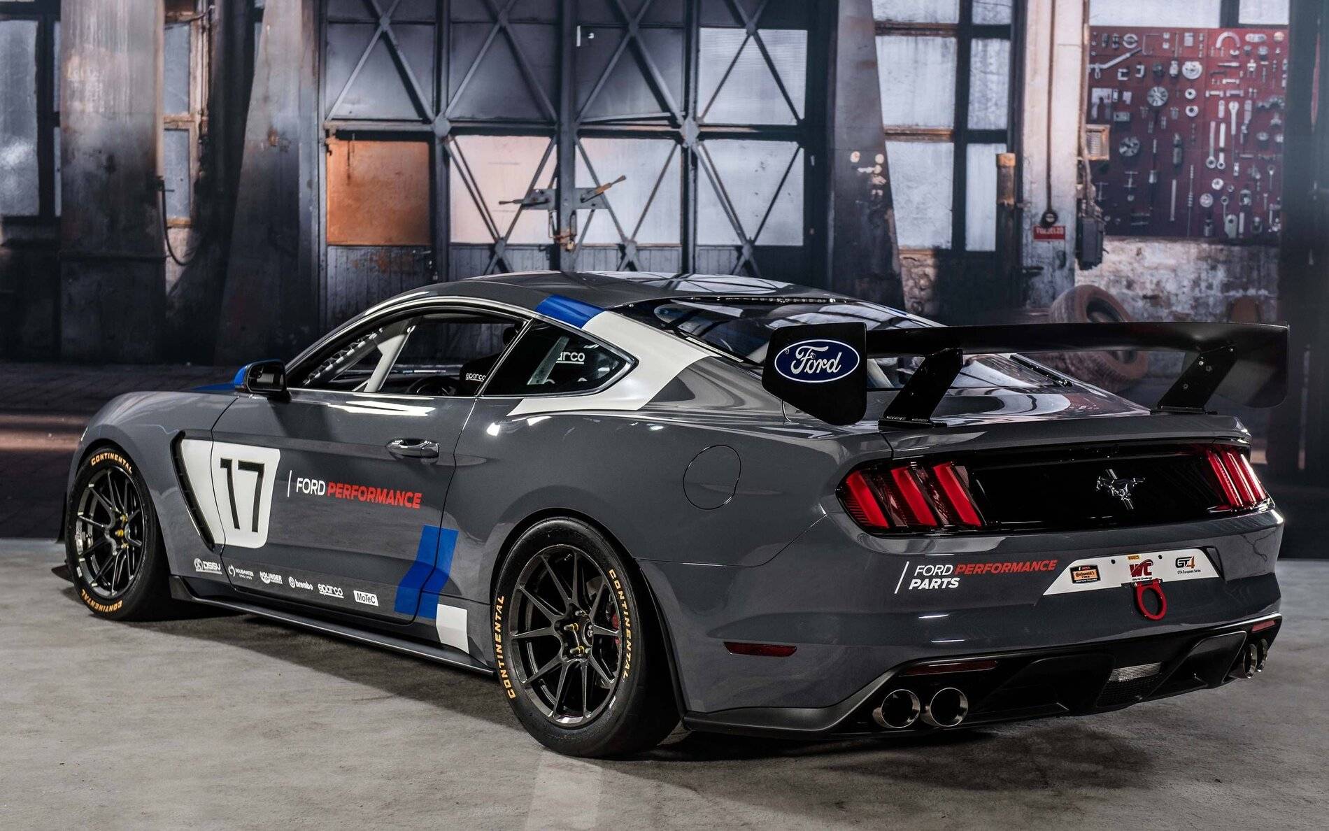 Mustang%2520GT4.jpg