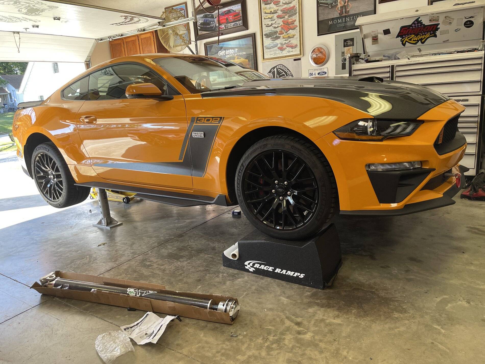 mustang drive shaft.jpg