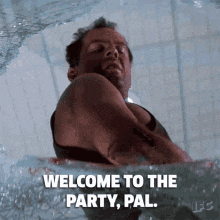 3AECFF46-A478-473F-BE6F-8A4CFB2B8A0A.gif