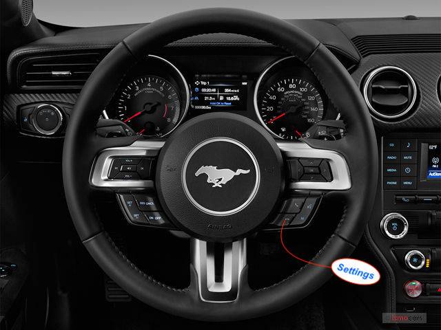 2019_ford_mustang_steeringwheel.jpeg