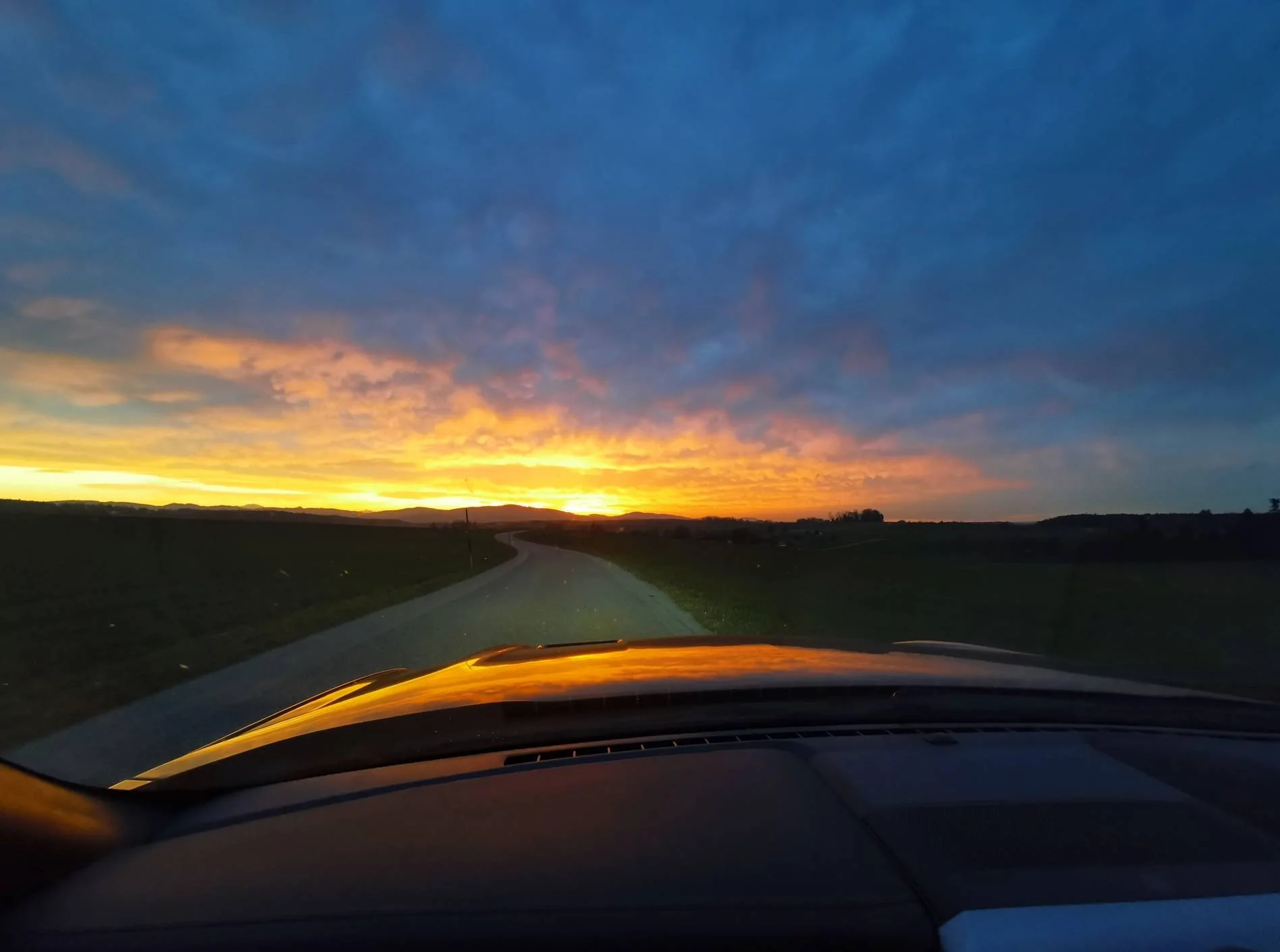 Sunset03.webp