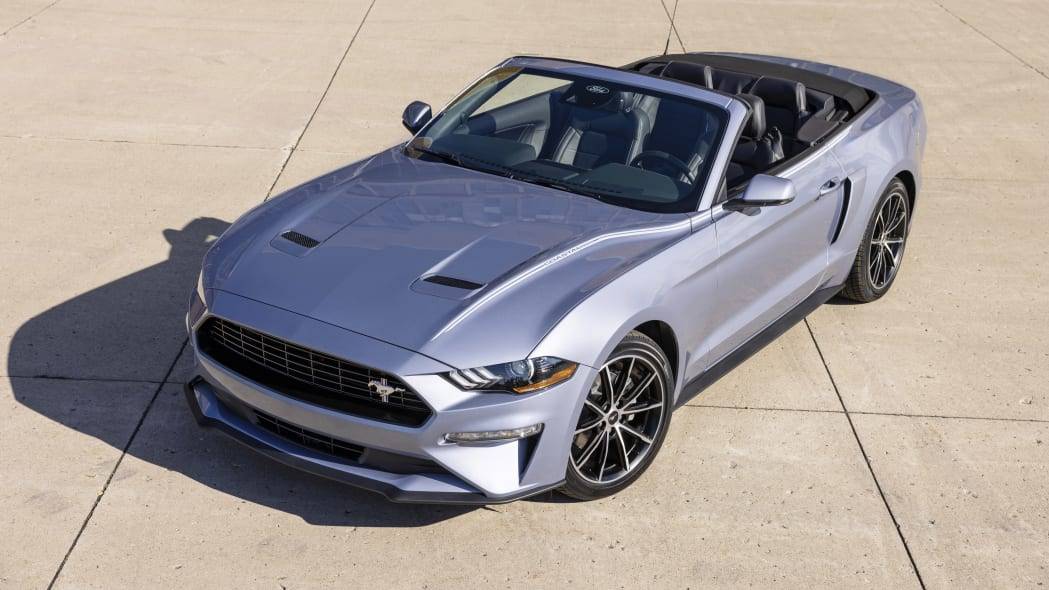 2022-Mustang-Coastal-Limited-Edition_05.jpg