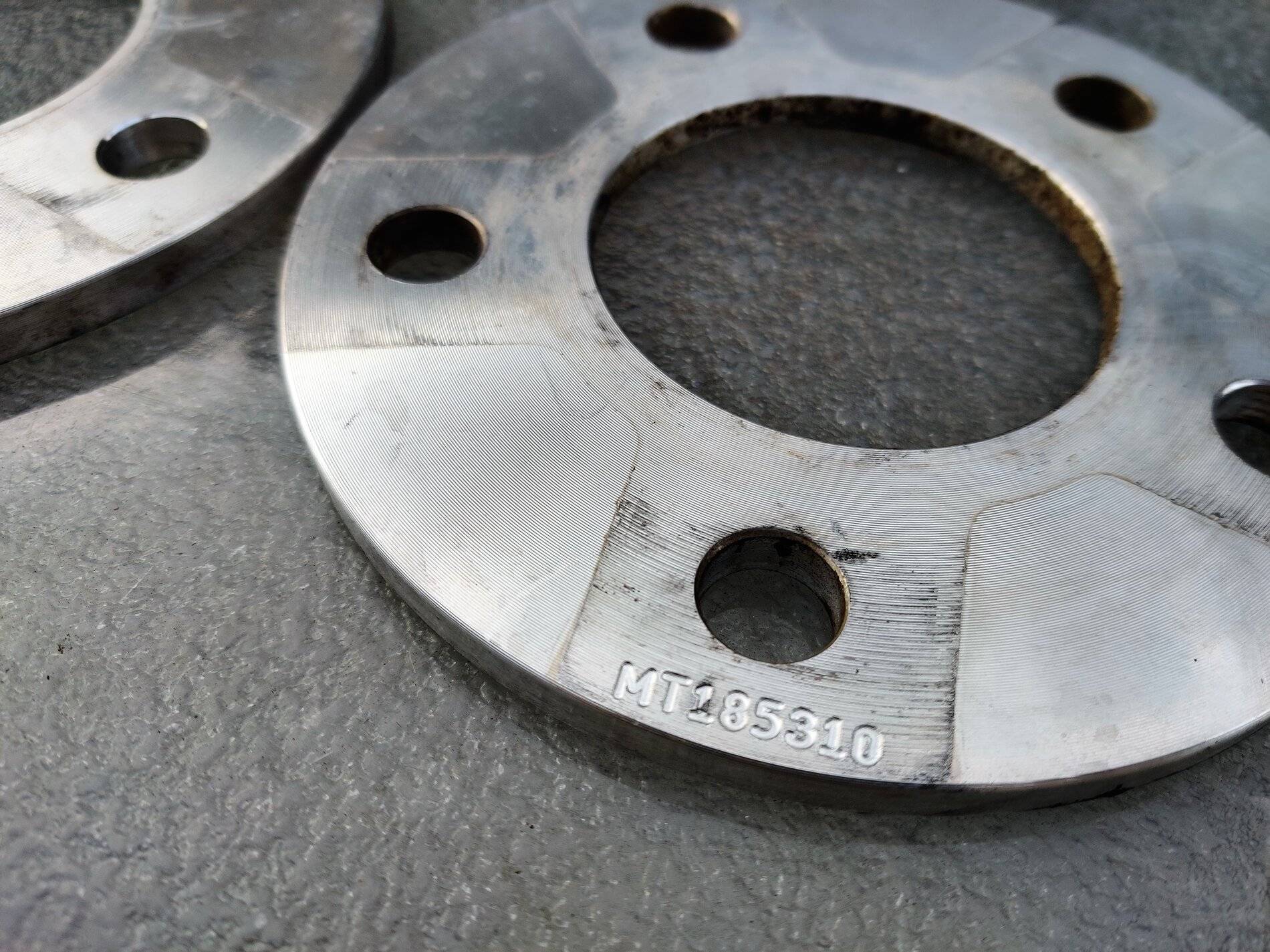 02spacers8mm.jpg