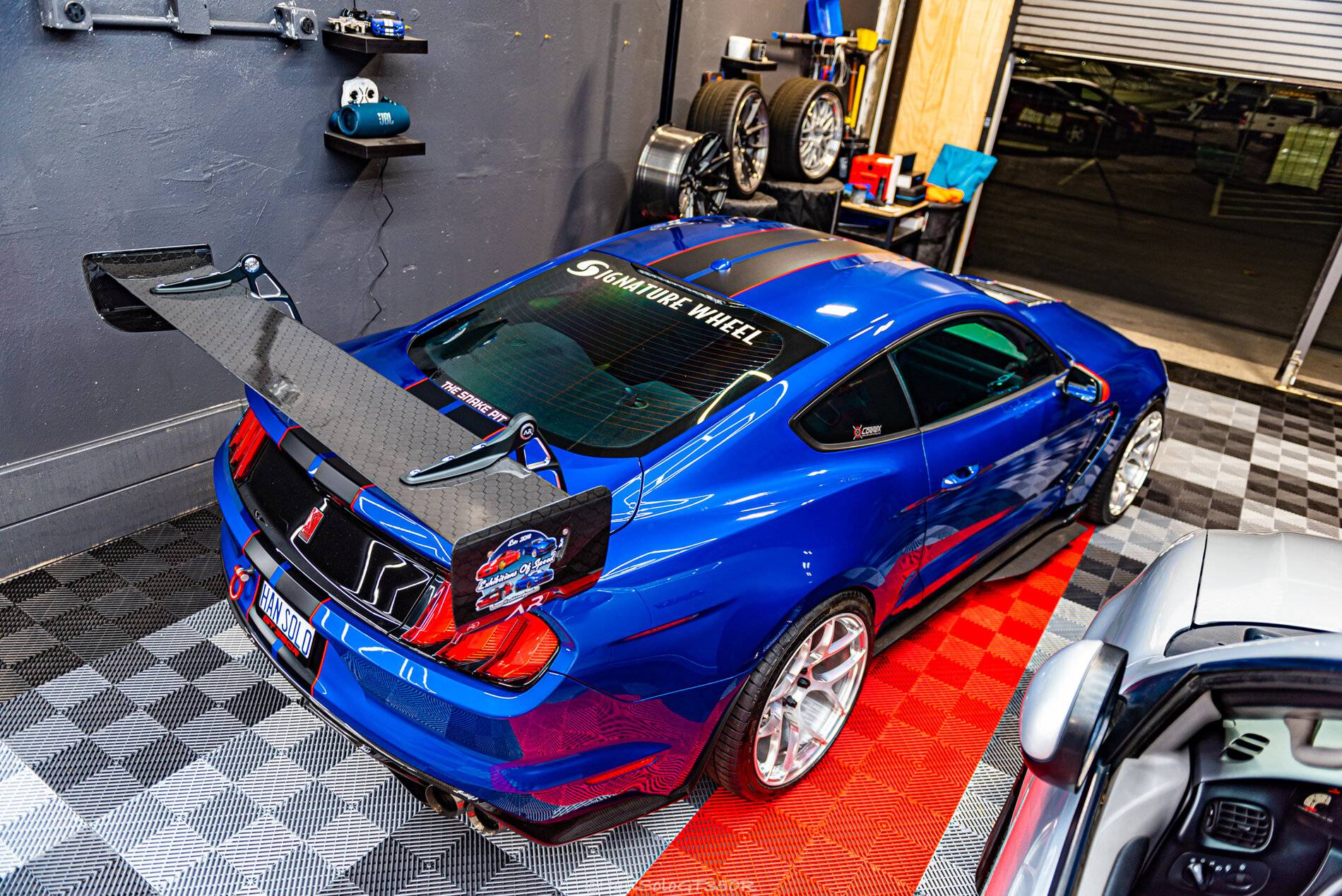 SV504 GT350R Billet Aluminum Clear-16.jpg