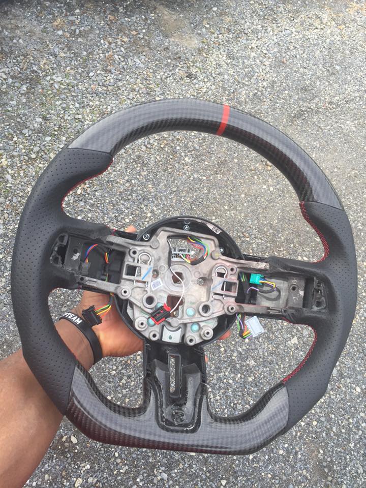 Carbon wheels.jpg
