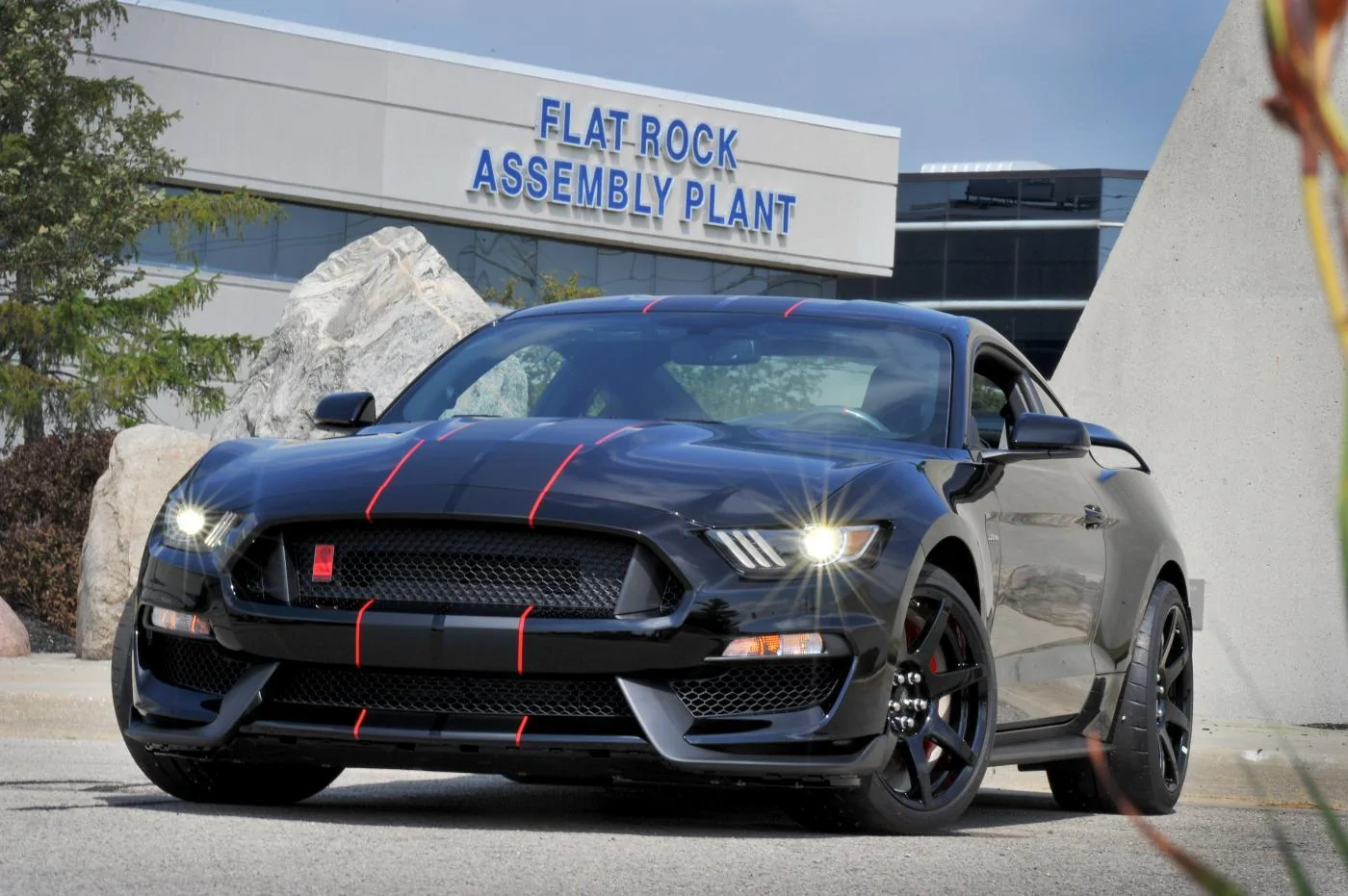 SHELBY-GT350R_SV3_5012.webp