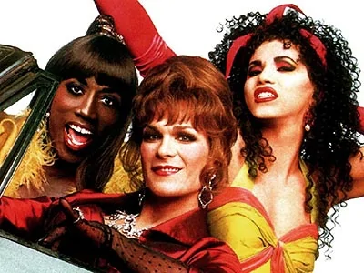 towongfoo02x400.webp
