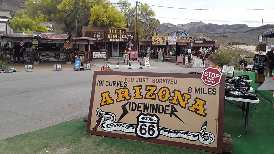 Mustang club oatman 3.jpg