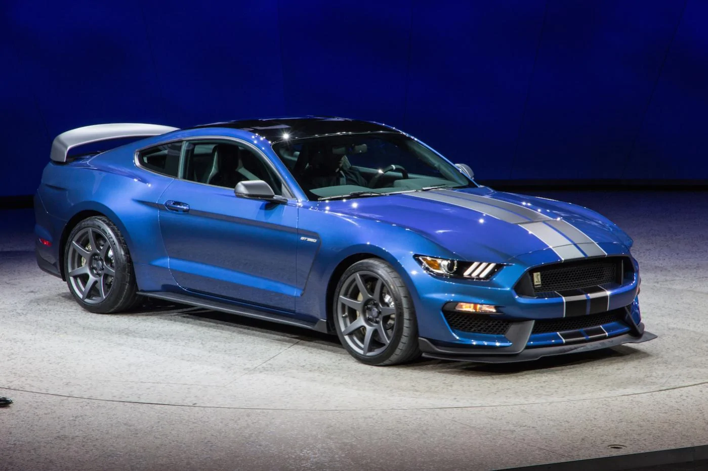 Ford-Mustang_GT350.webp