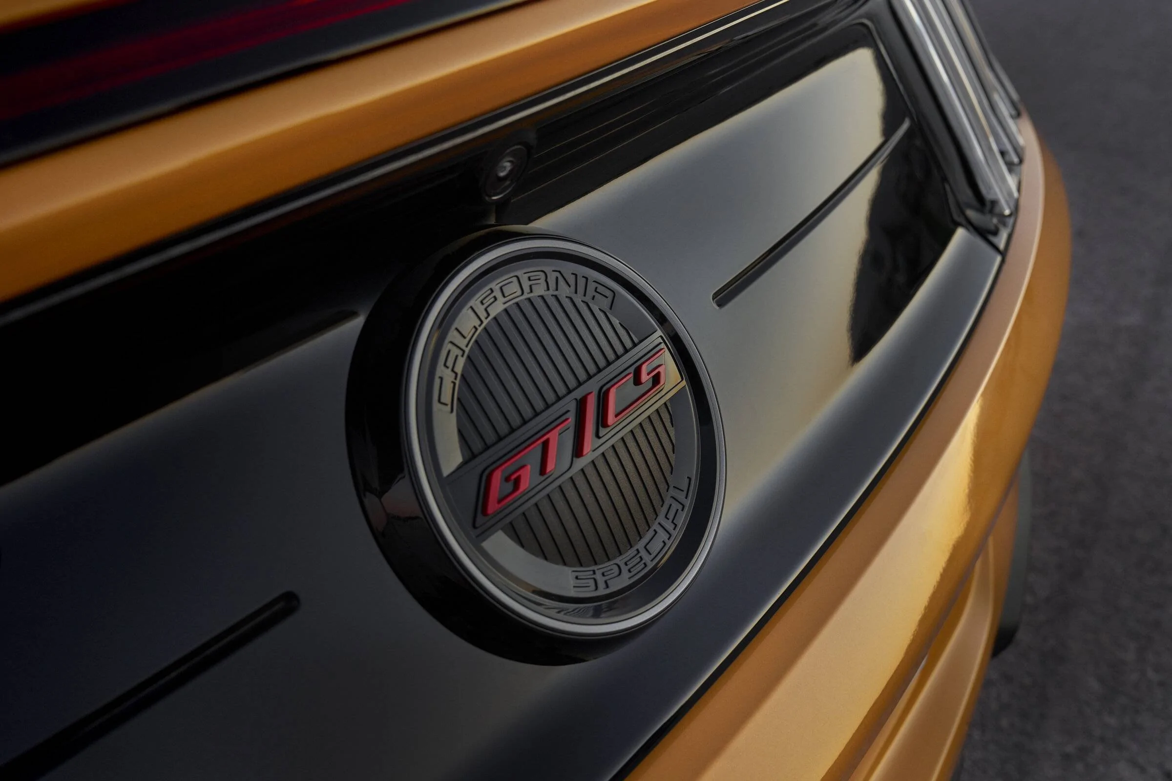 2022_FORD_MUSTANG_CALIFORNIA_ 8.jpg