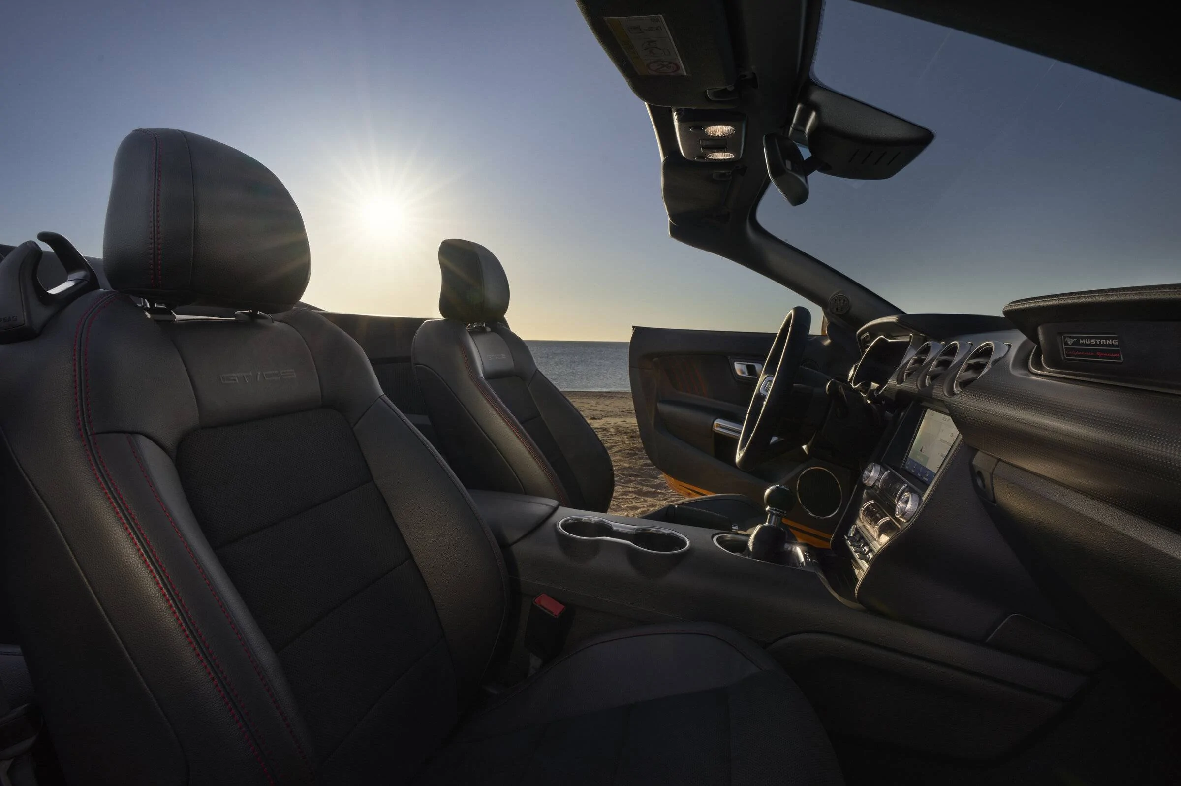 2022_FORD_MUSTANG_CALIFORNIA_ 12.webp