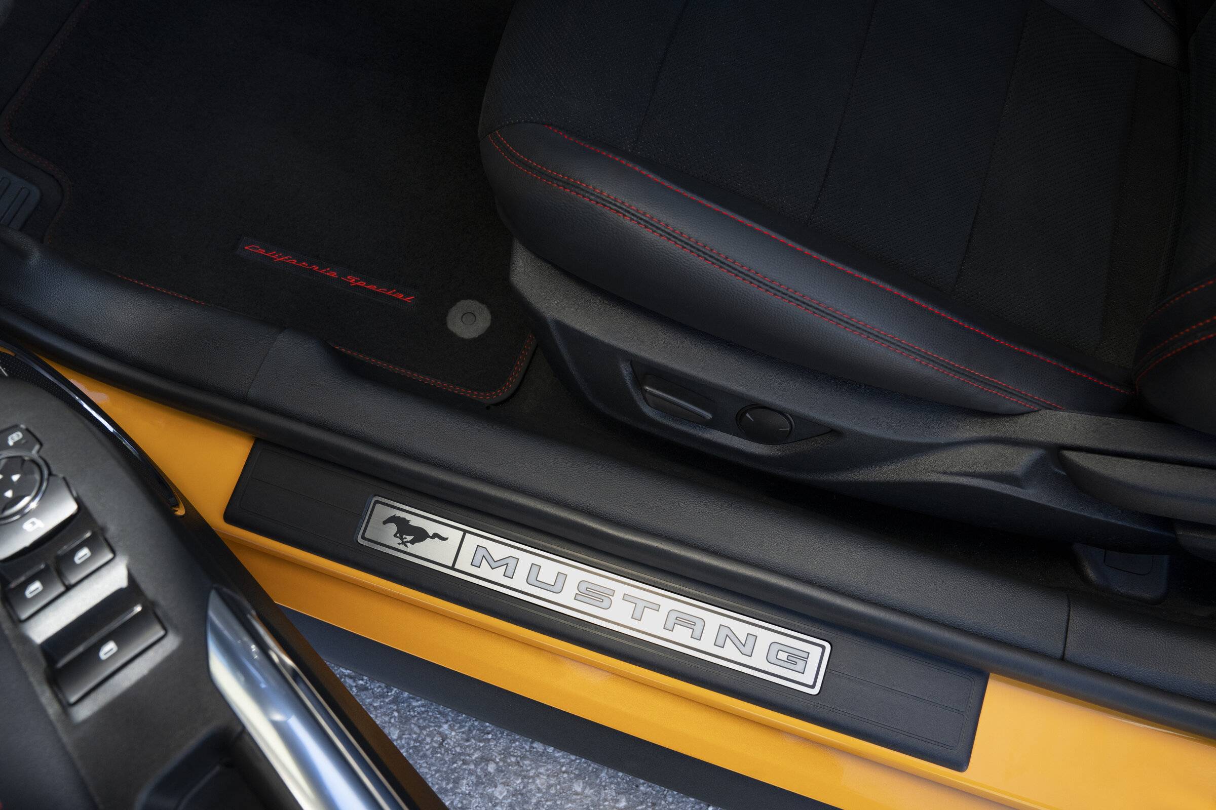 2022_FORD_MUSTANG_CALIFORNIA_ 15.jpg