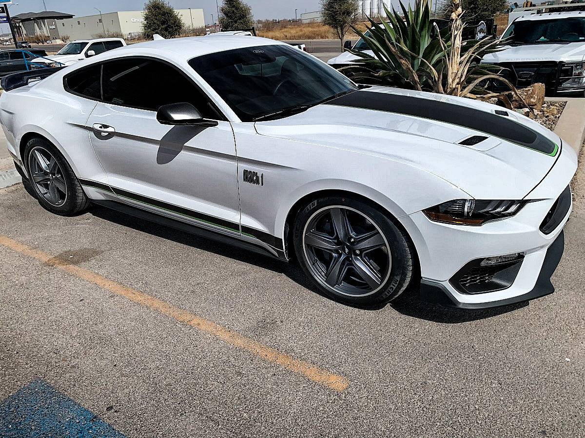 21 mach1 custom stripes-01.jpg