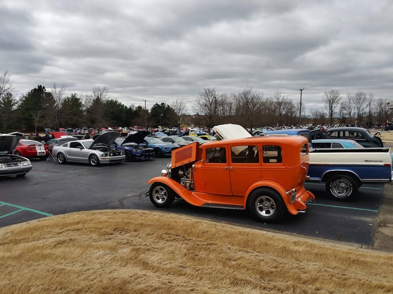 20220319_111447_HDR  car show.jpg