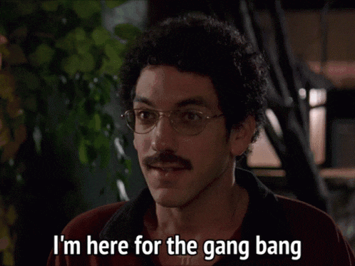 7AF43EFC-EFF9-49AA-939A-1980FFCD0AA2.gif