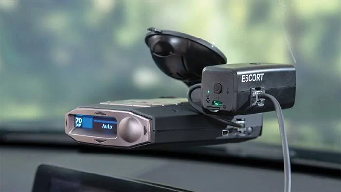 Escort-Max-360c-and-M1-on-windshield.webp