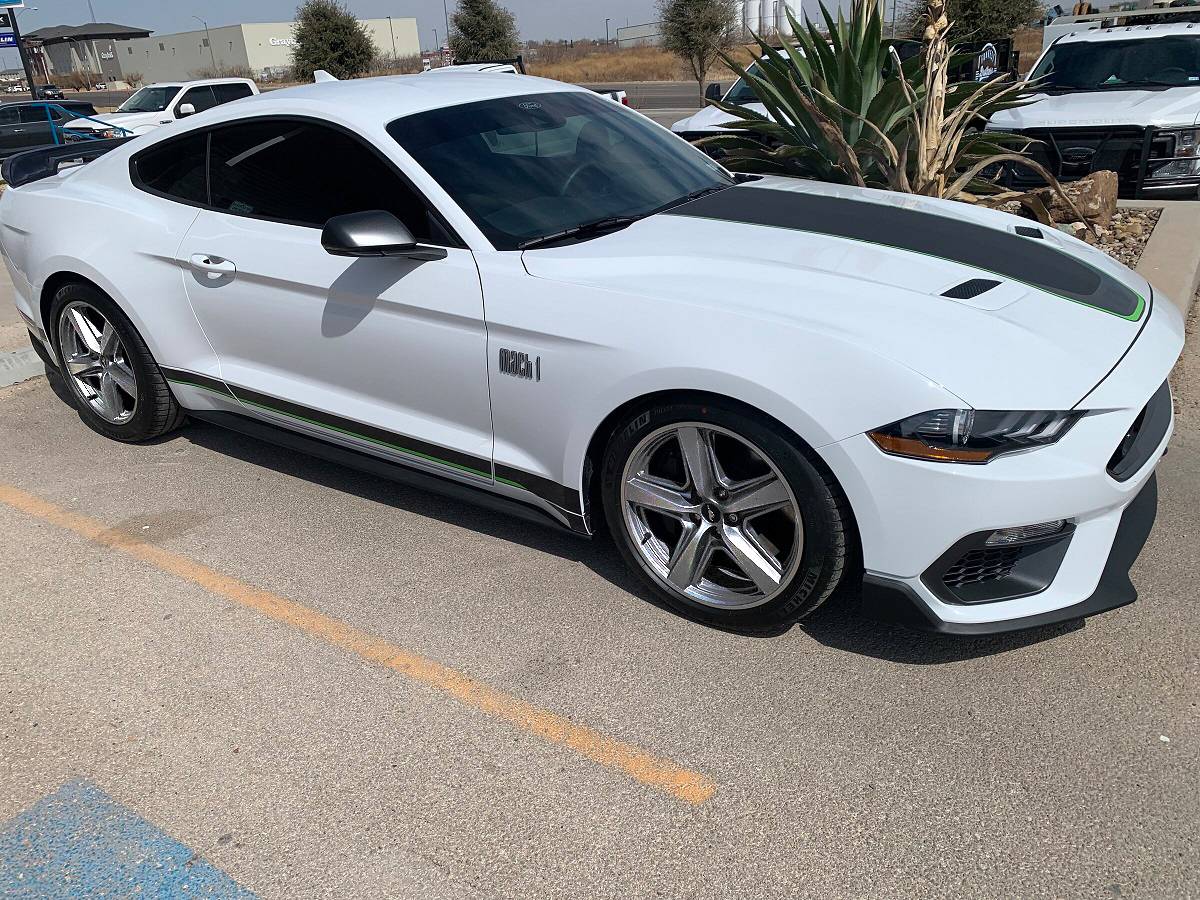 21 mach1 custom stripes.jpeg