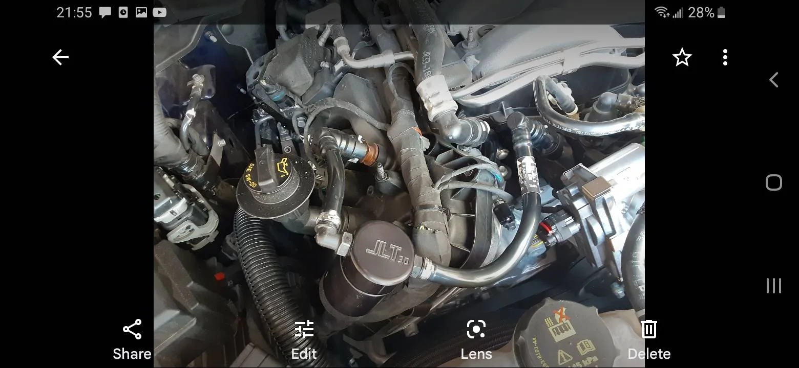 Screenshot_20220411-215537_Photos.webp
