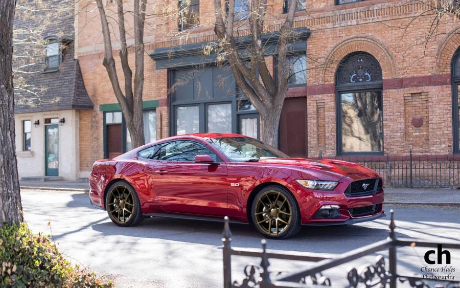 01-2015-ford-mustang-commercial.jpg