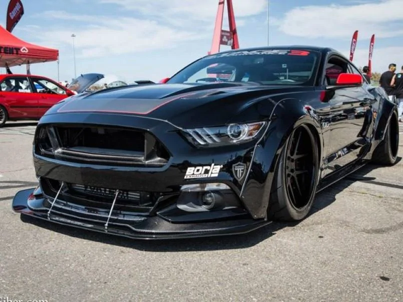 Mean-Looking-Widebody-Ford-Mustang-2.webp
