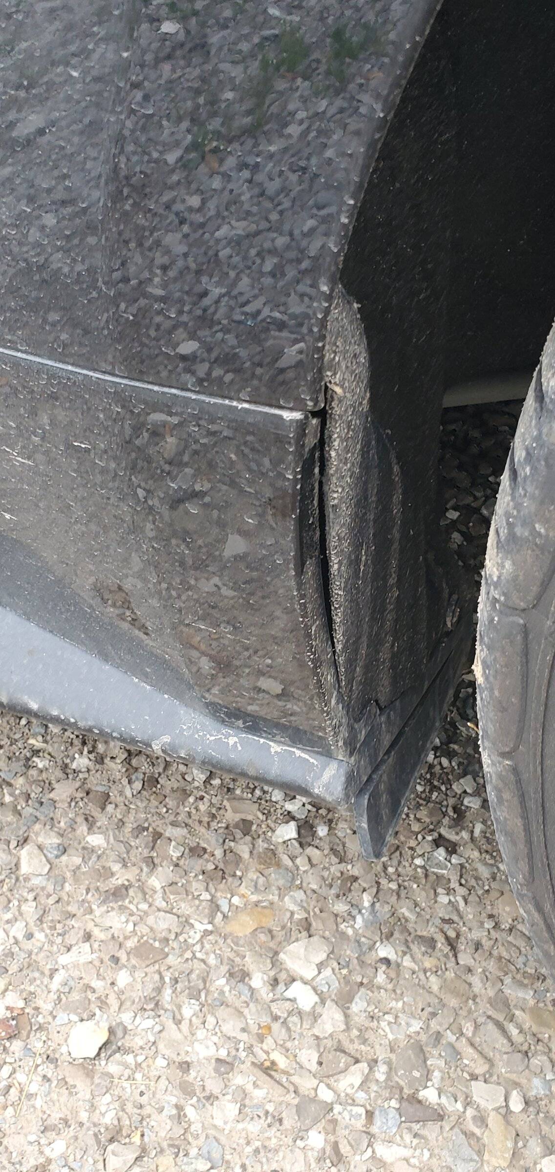 left side fender liner.jpg