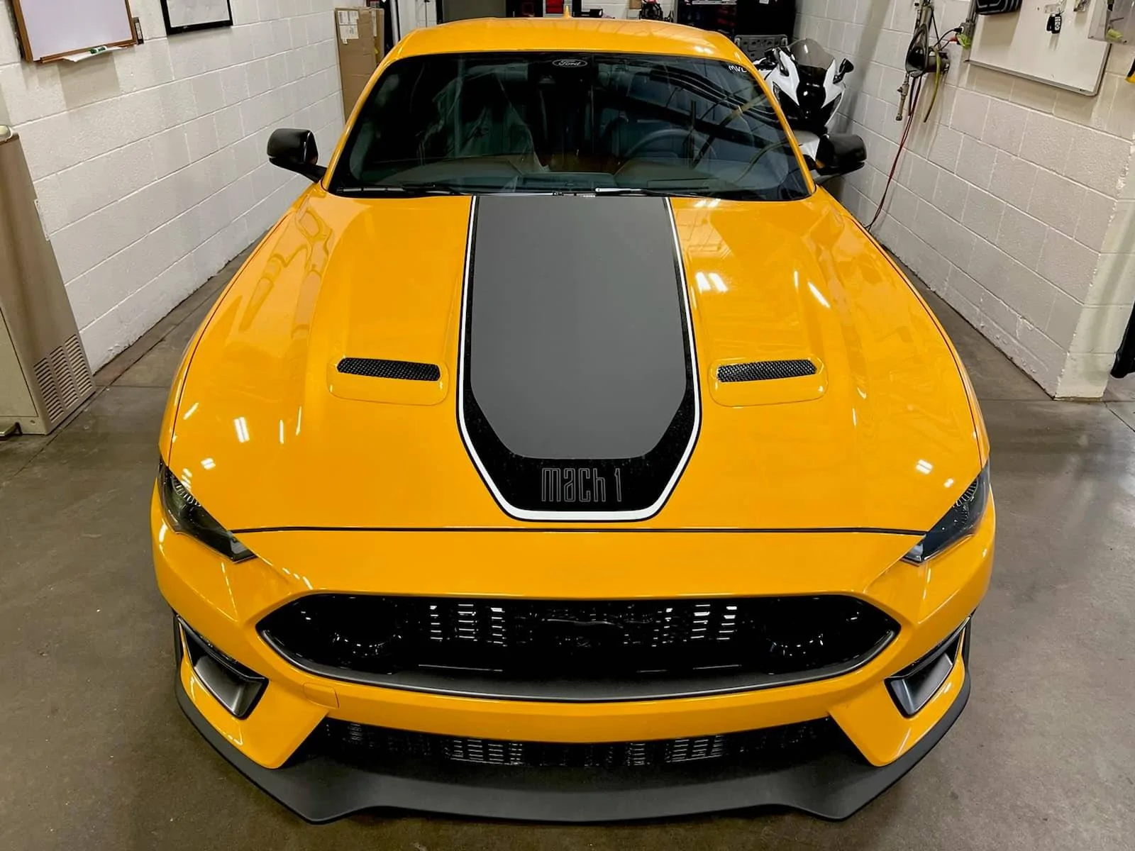 2022 Cyber Orange Mach 1 8.webp