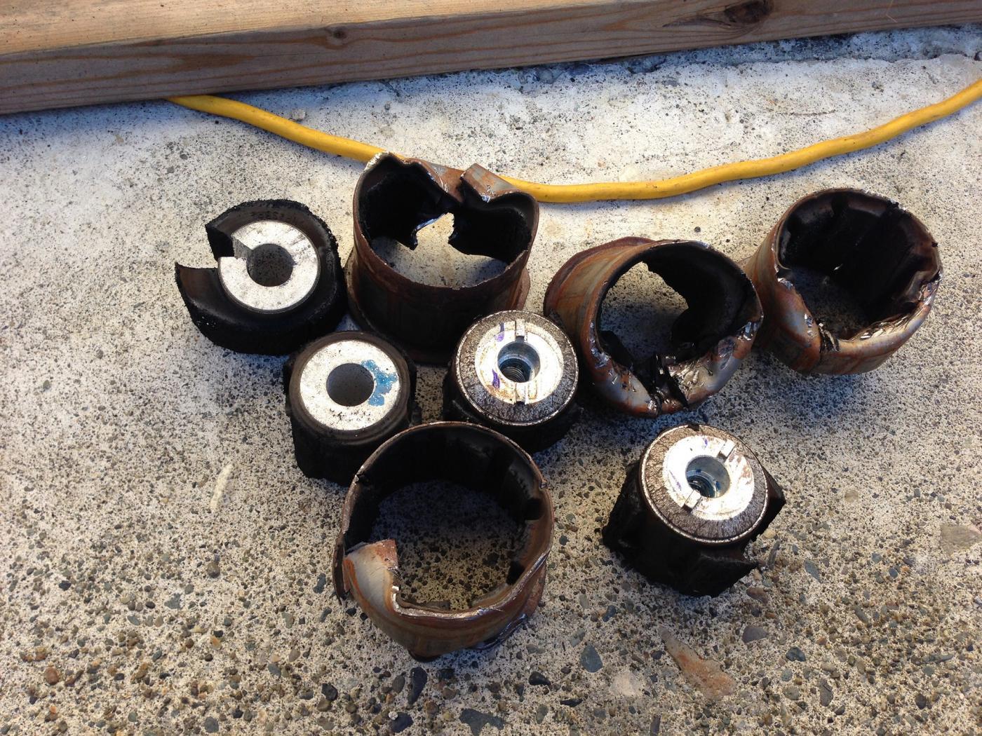 bushings out.jpg
