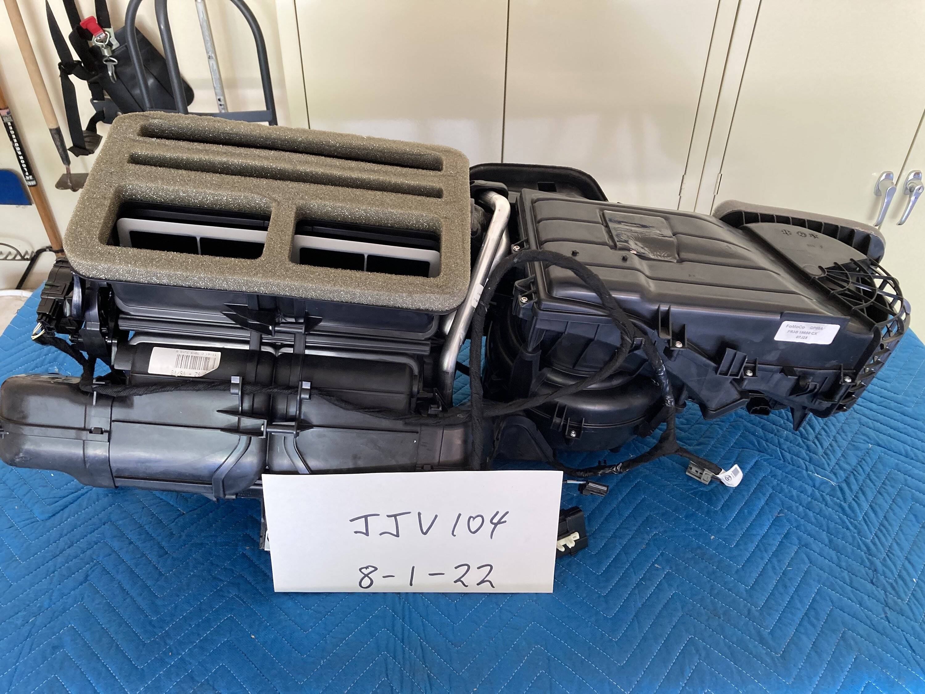 Mustang AC-Heater Module 2.jpg