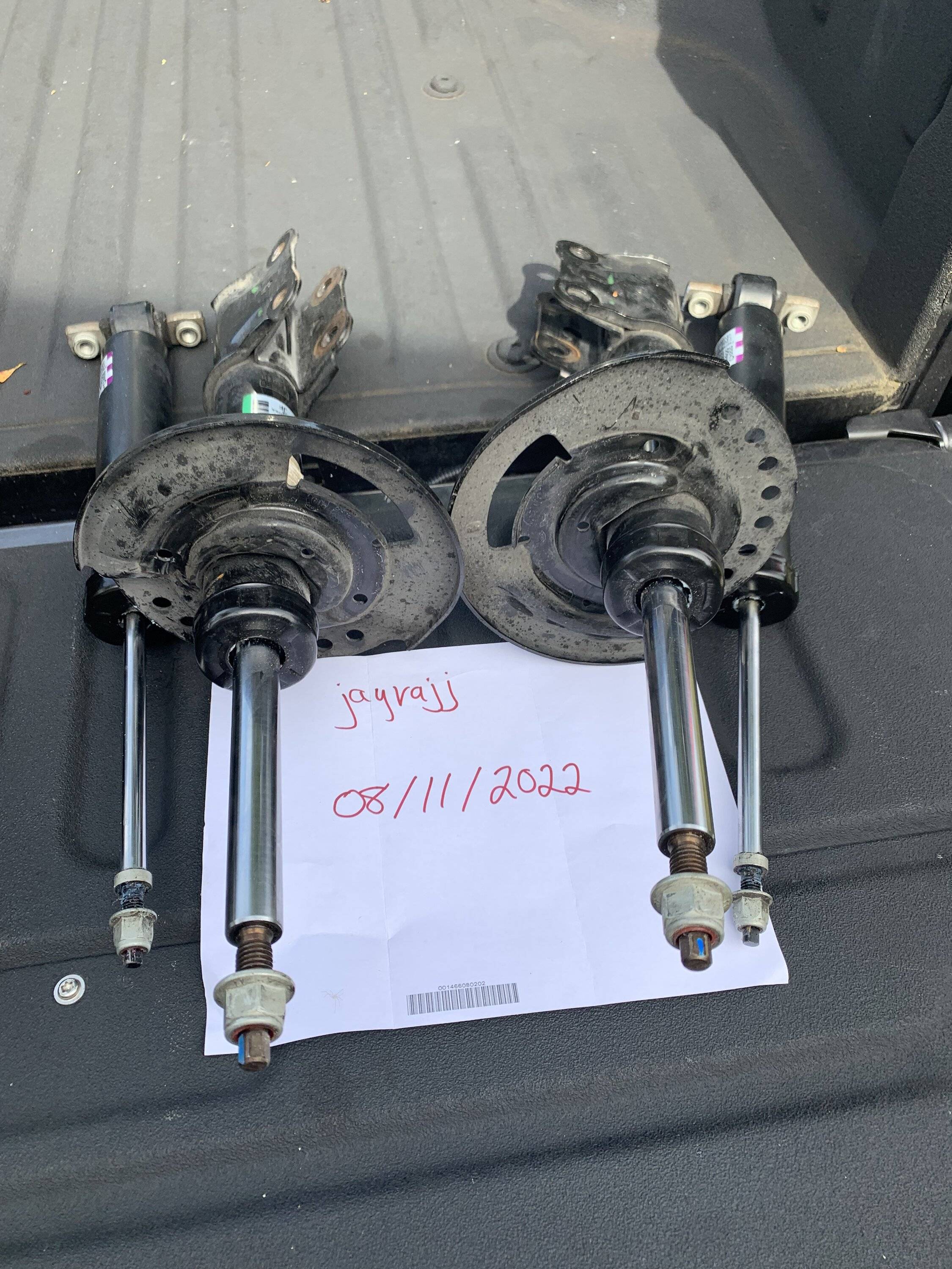 Steeda Jacking Rails S550 Florida - Steeda Jacking Rails / OEM Shocks Struts off 2016 Mustang GT ...