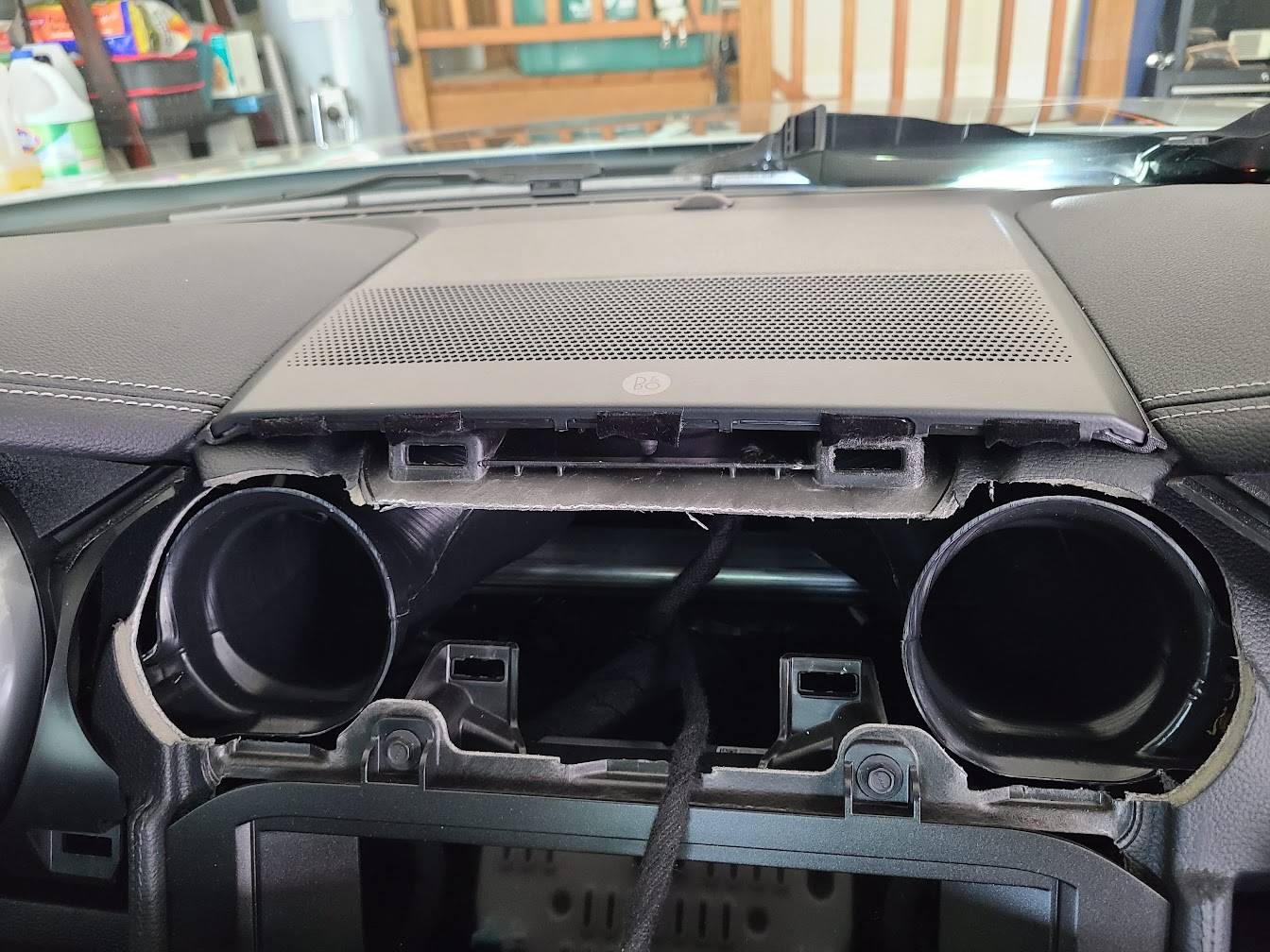 Mach 1 Bezel removal.jpg