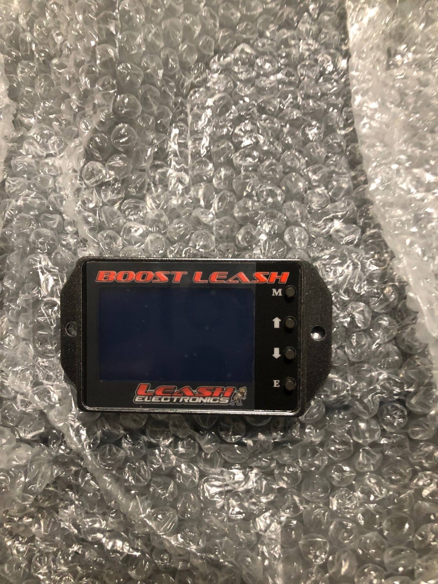 boost leash2.jpg