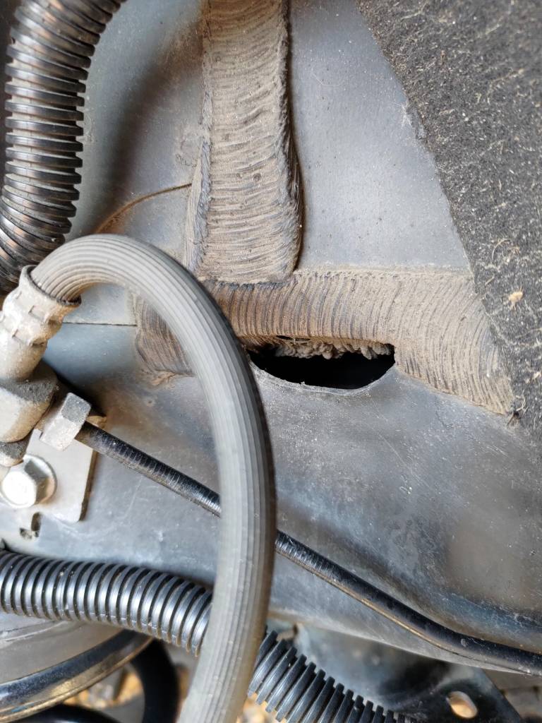 Seam_Hole_Passenger_Side.jpg