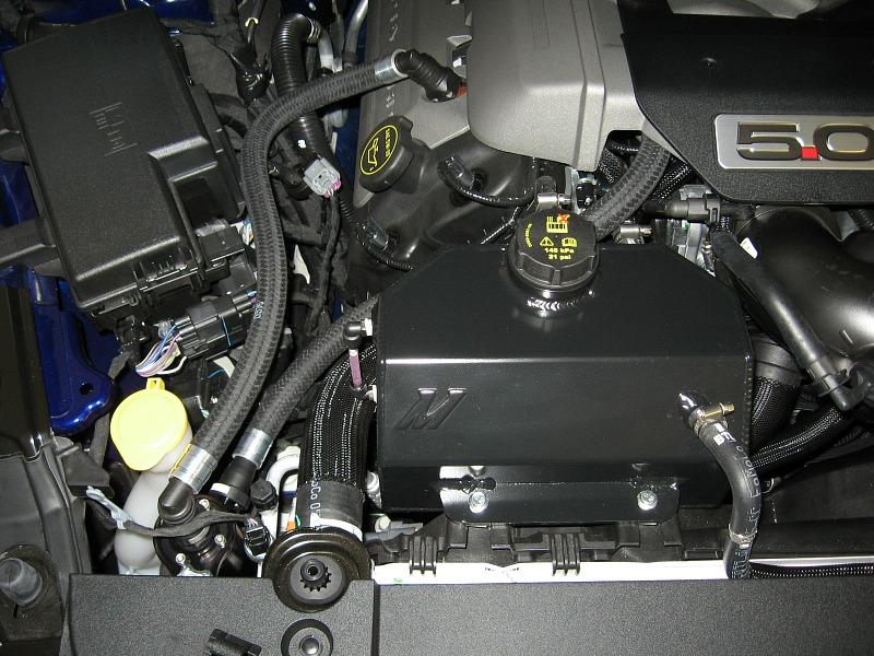 1463196061.Engine compartment 002.JPG