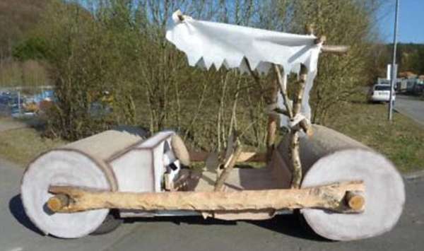 flinstone-car.jpg
