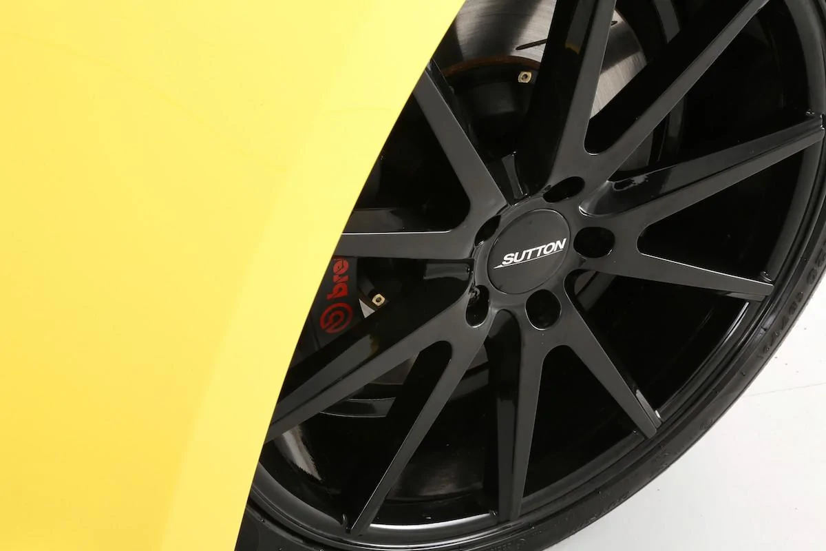 clive-sutton-mustang_9.webp