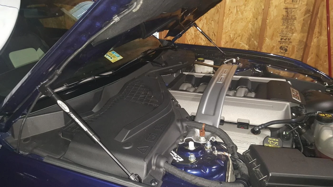 Engine bay before.webp