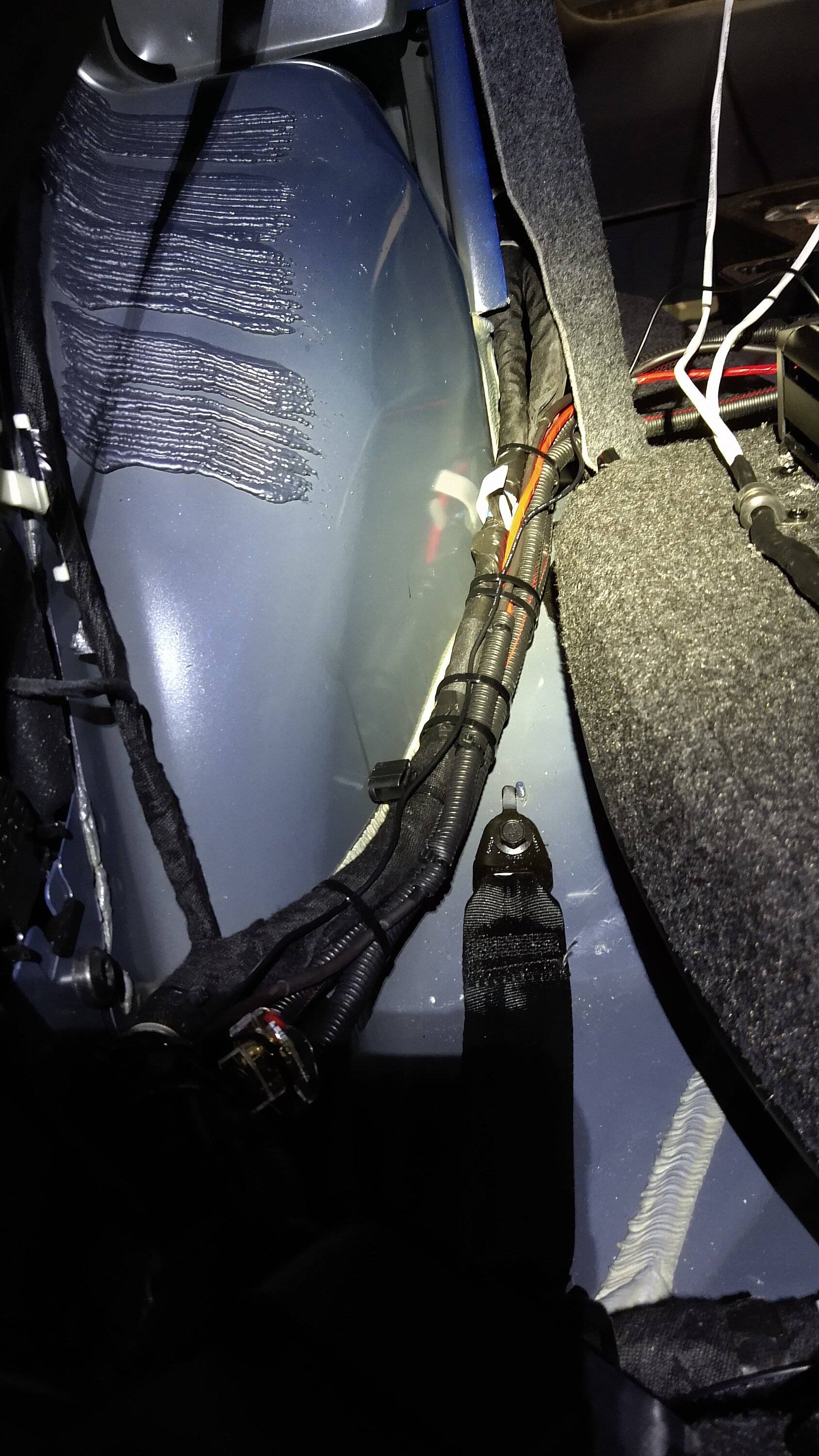 Power wire routing pass side rear.jpg