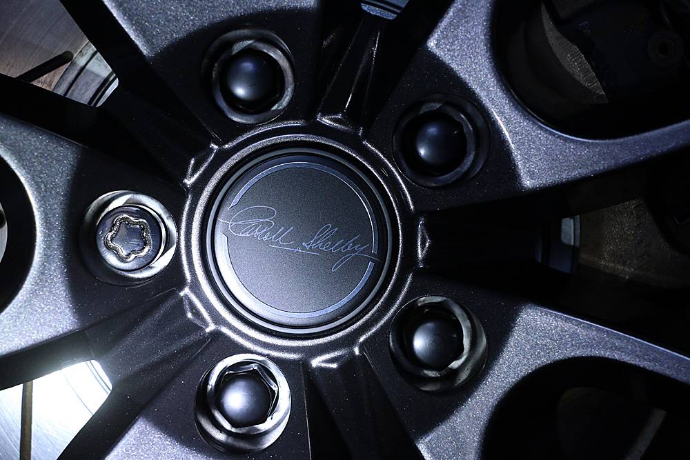 lugs1.jpg