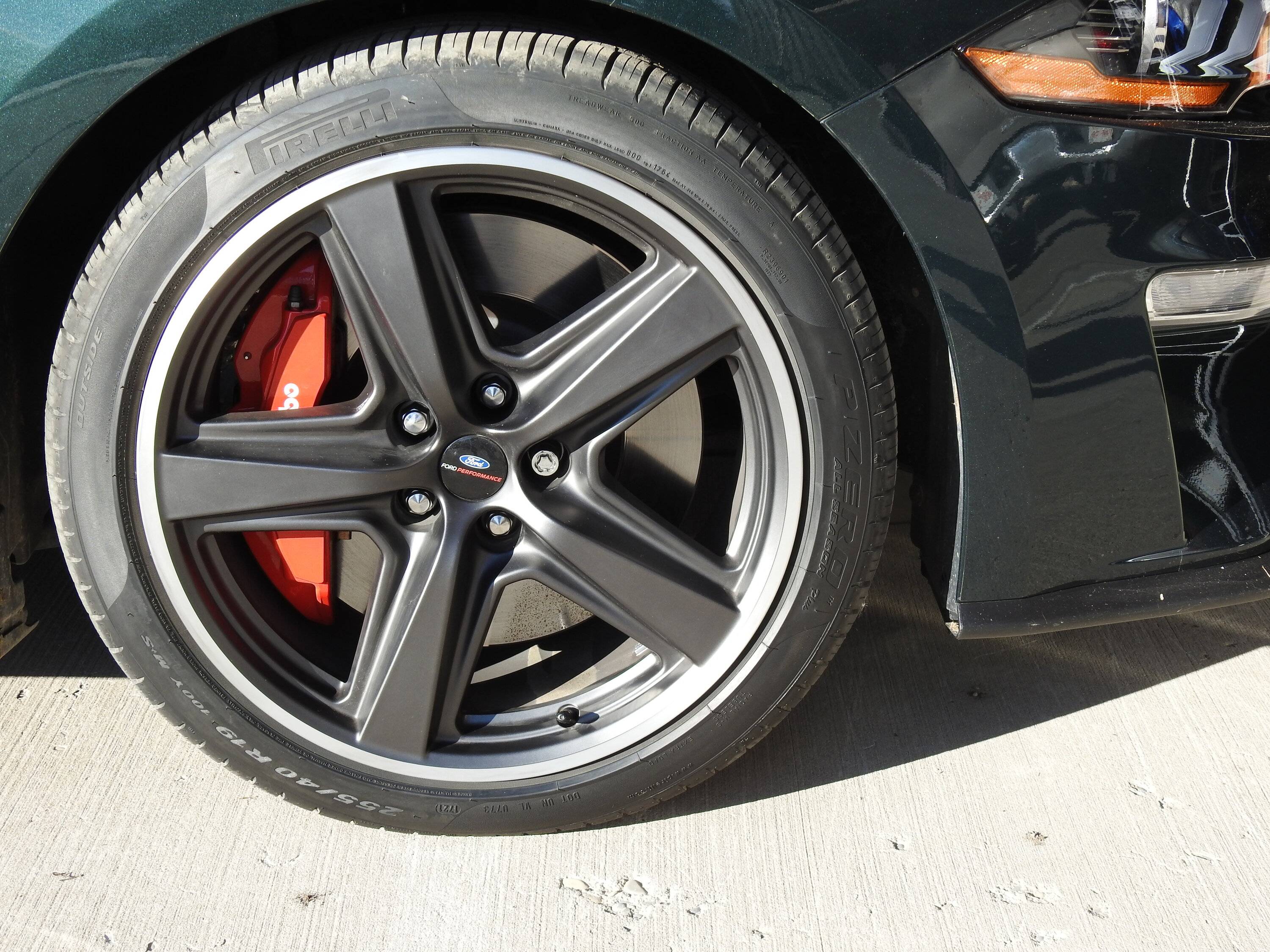 Mach1 wheel and tire.JPG