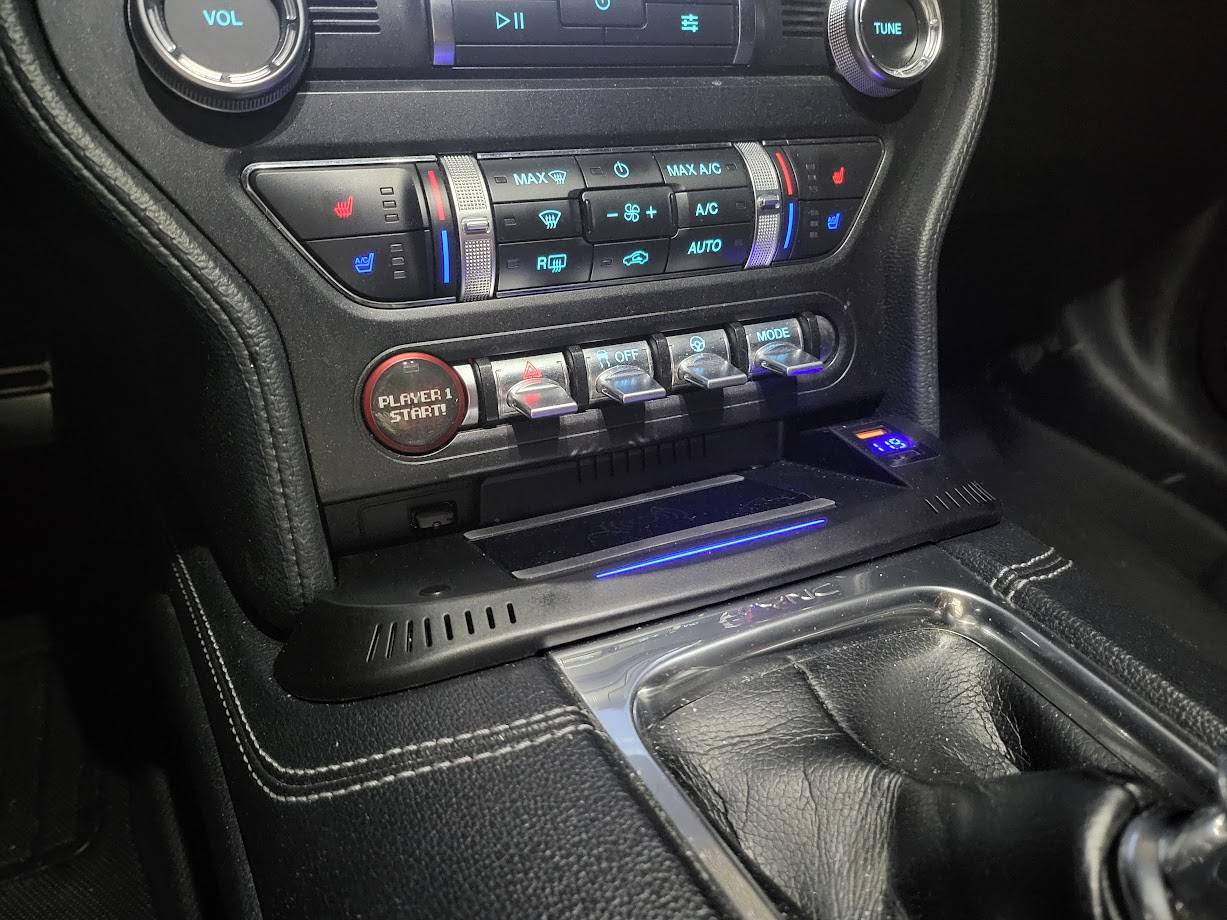 Mustang charger.jpg