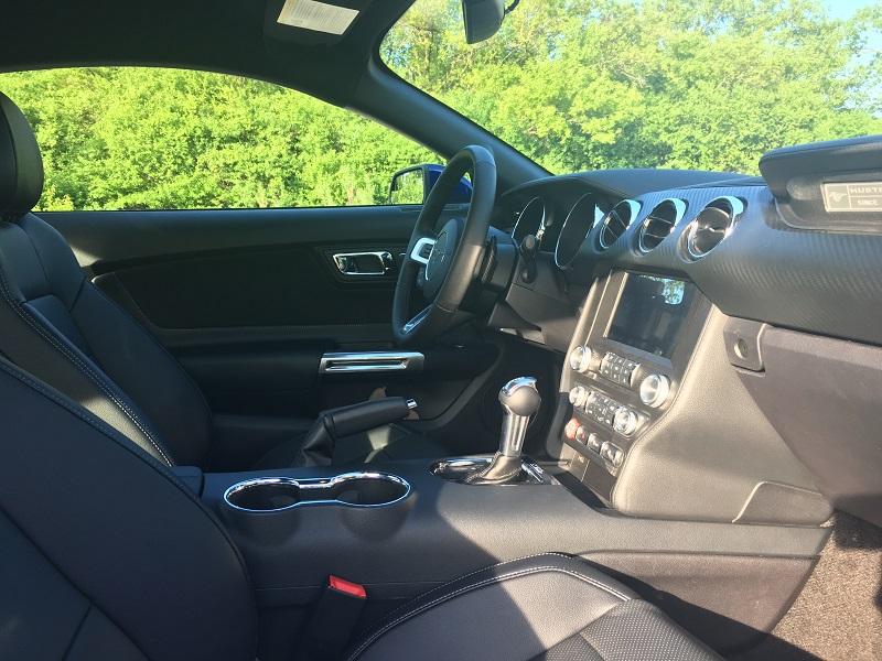 Mustang 6G  (1).JPG
