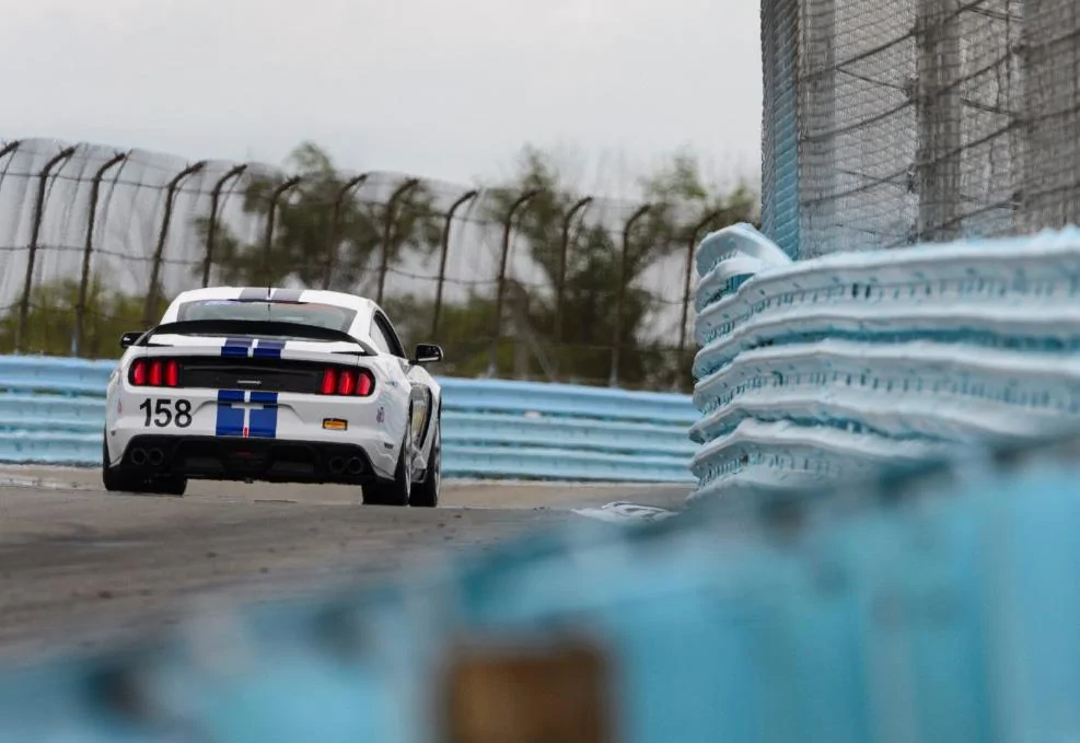 Shelby-GT350RC-4.webp