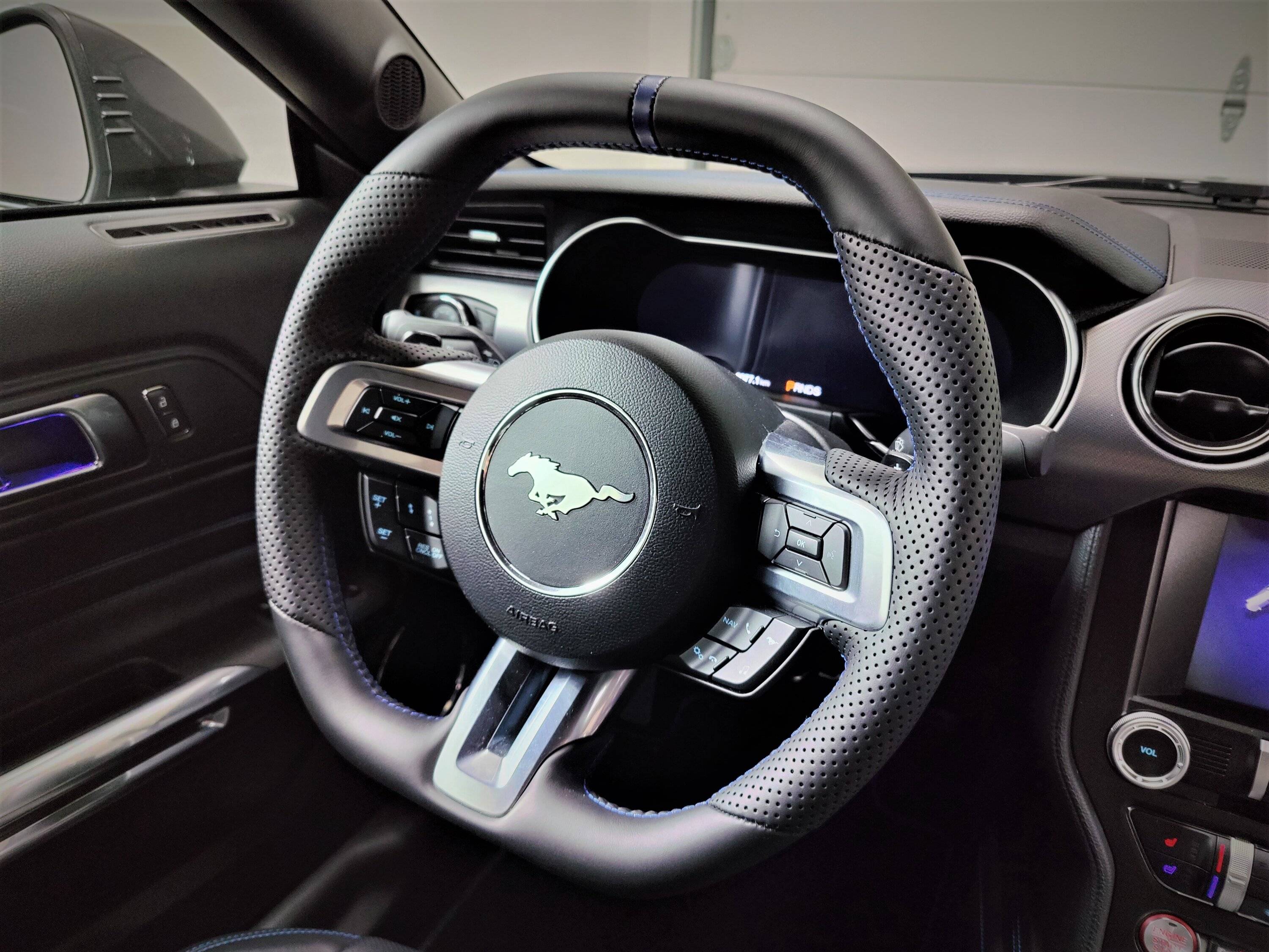 Corsa self (1).jpg