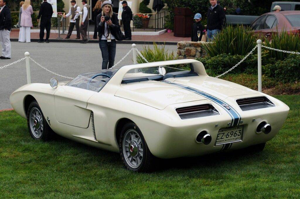 mustang 1961 2.jpg