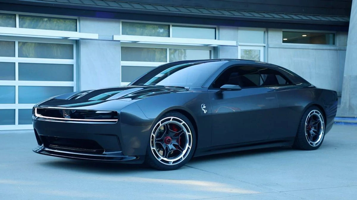 https___cdn.cnn.com_cnnnext_dam_assets_220818152340-dodge-electric-muscle-car.webp