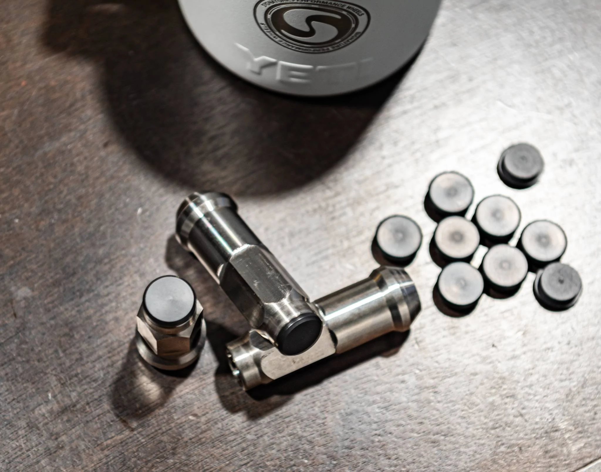 EOS Titanium lug nut inserts-3.webp