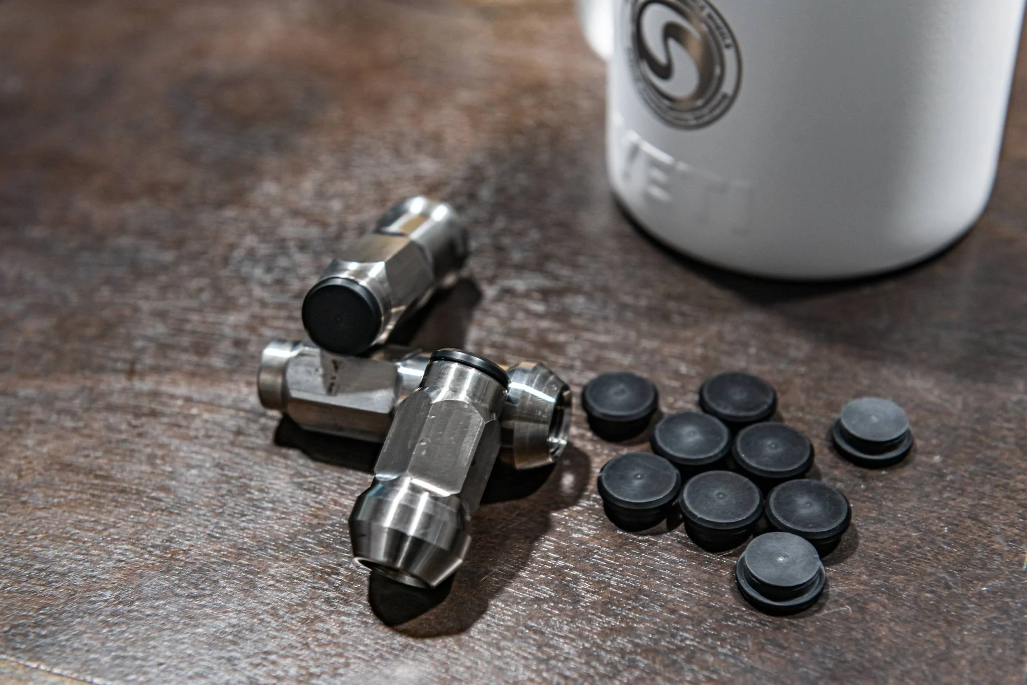 EOS Titanium lug nut inserts-6.webp