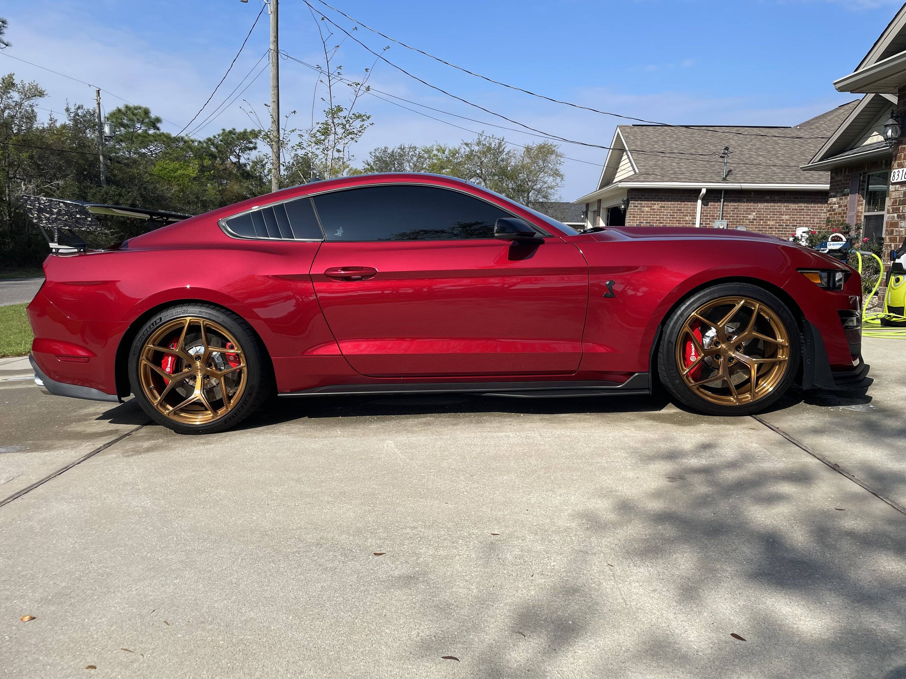 Review: Extreme Online Store CFTP wing and Archetype Racing Hyperion ...