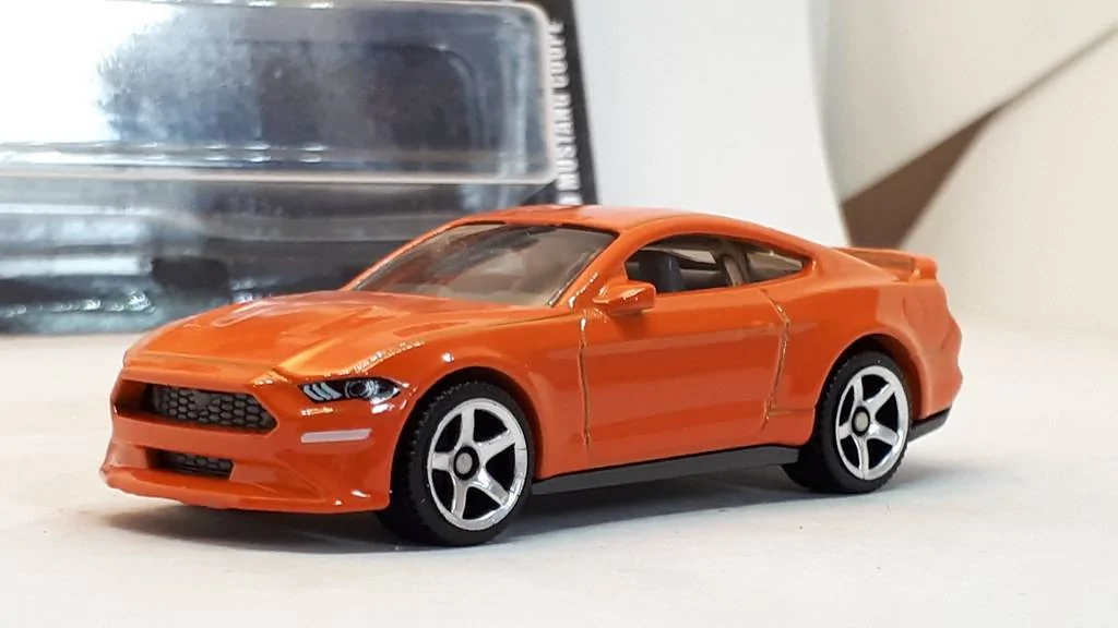 Matchbox Orange S550.webp